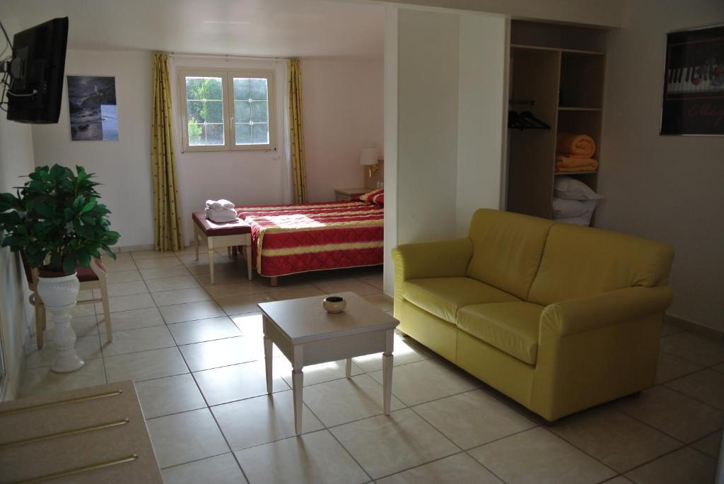 Hotel Residence San Pieru Tarcu ห้อง รูปภาพ