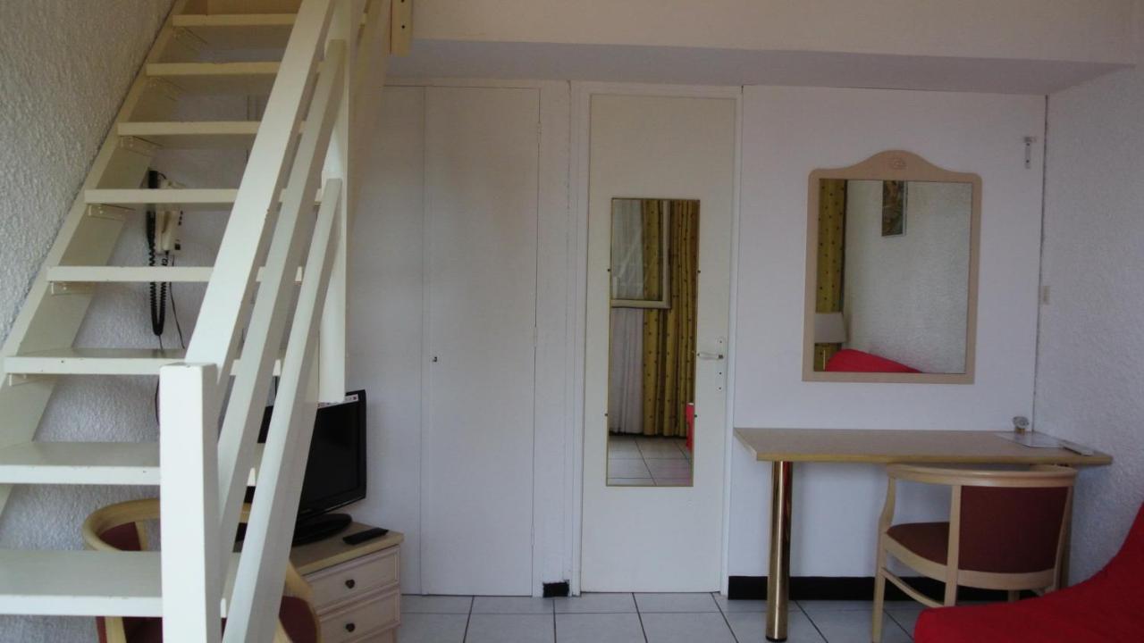 Hotel Residence San Pieru Tarcu ภายนอก รูปภาพ